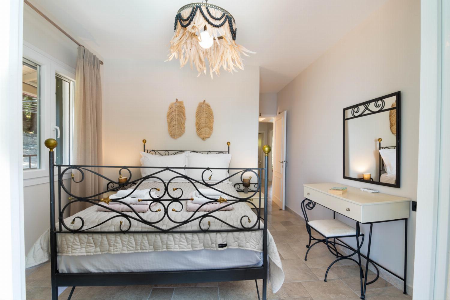 Nefeli Villa Apergatika